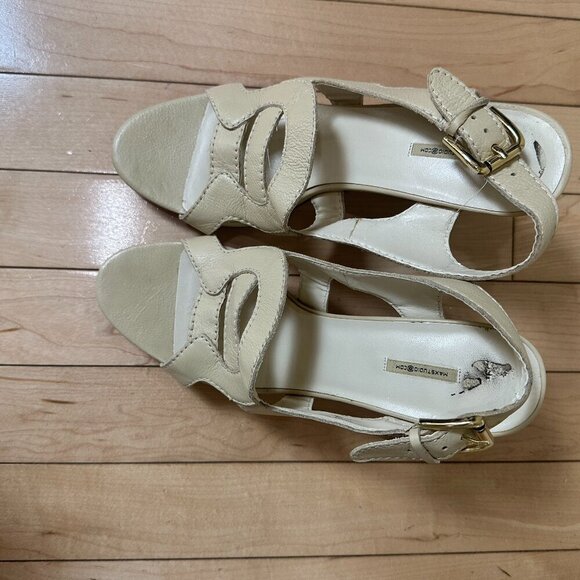 MAX STUDIO Cream Nude Platform Wood Heels Sandals Size 8.5 - Picture 8 of 14